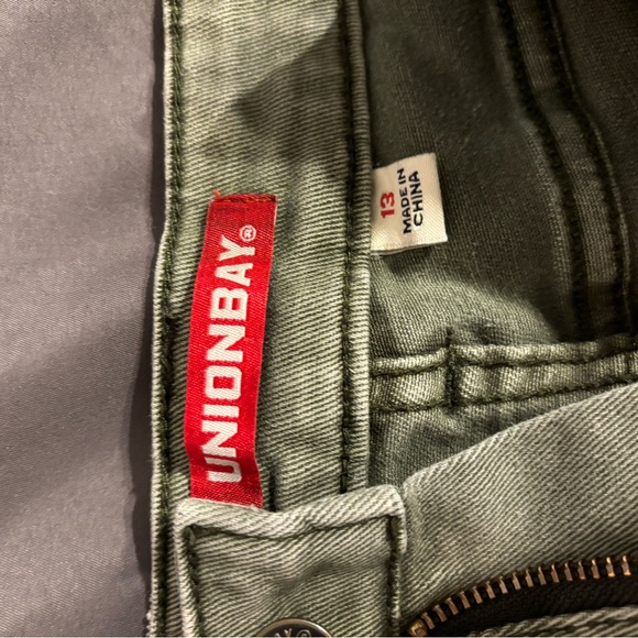 Unionbay size 13 shorts - Picture 4 of 6